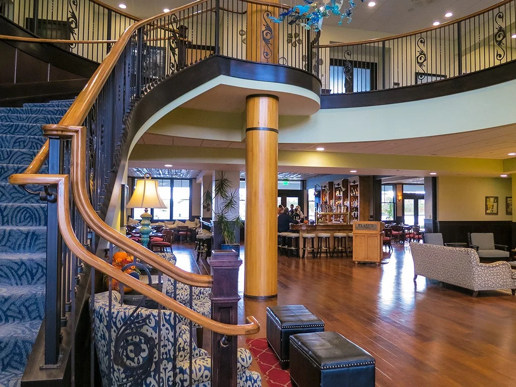 The Inn at Harbor Shores Lobby