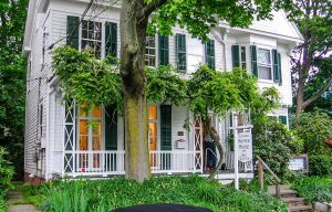 Read more about the article Driving from New York to Montreal