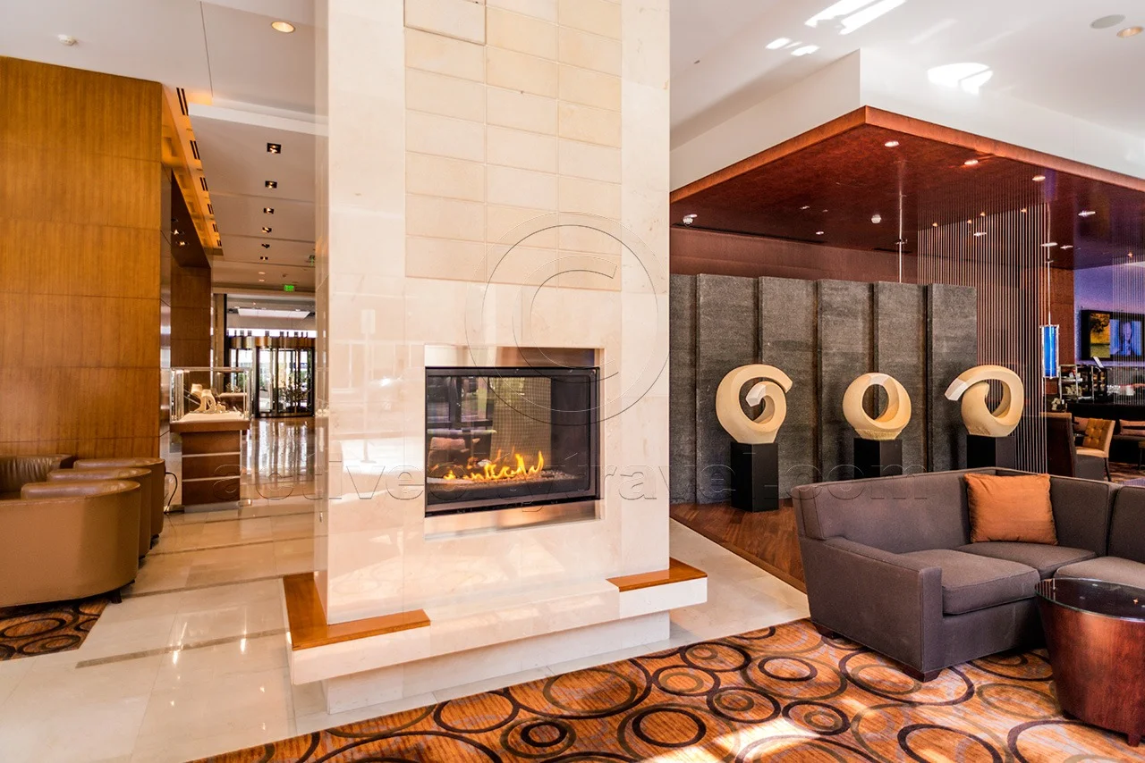Four Seasons Hotel Denver-fireplace