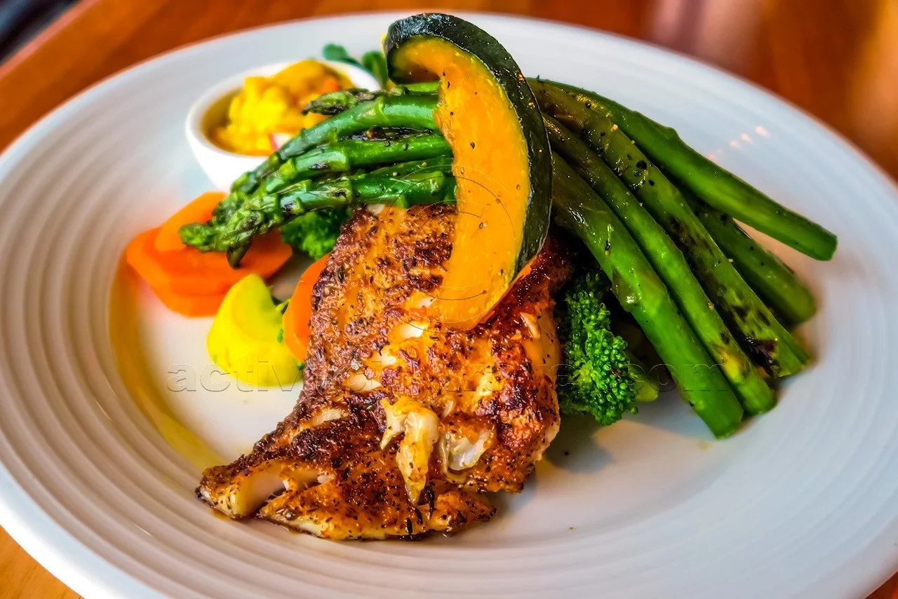 The Galley Seafood Grill & Bar, Morro Bay