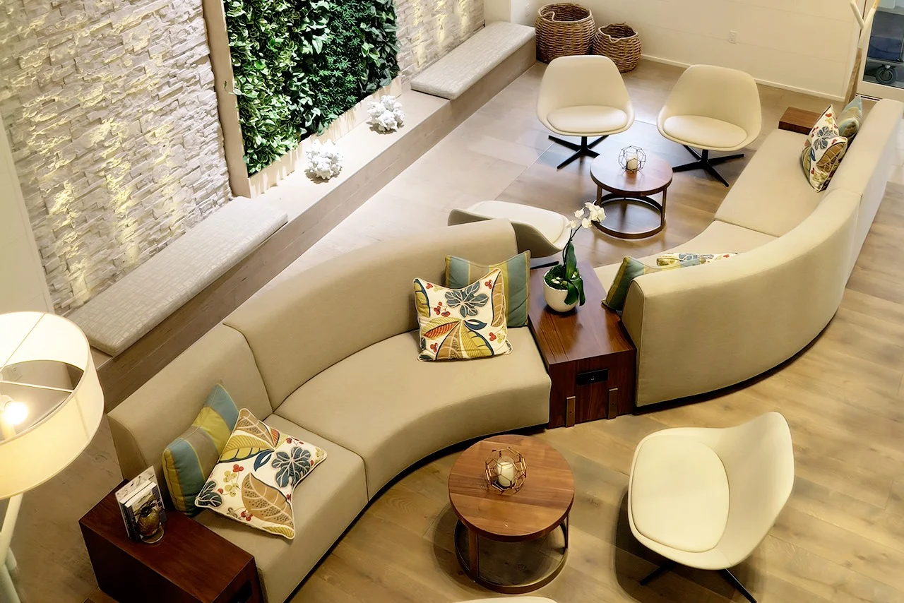 Hutchinson Shores Resort & Spa Lobby